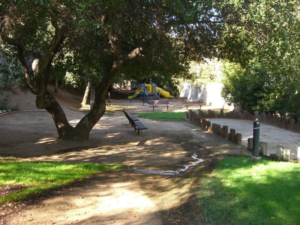 park oak springs estate 002